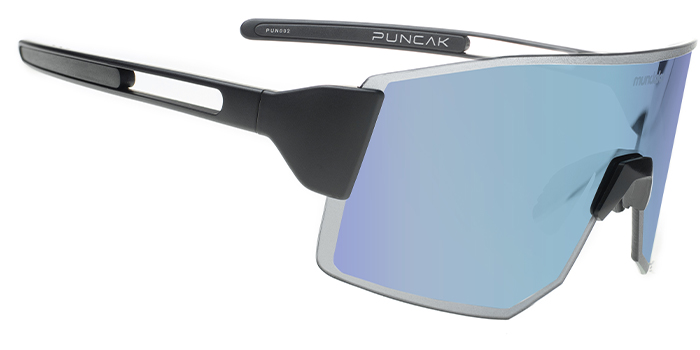 PUNCAK Matte Black